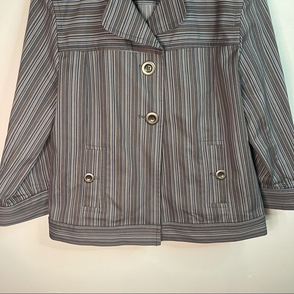 Christopher & Banks Jacket - Picture 3 of 8